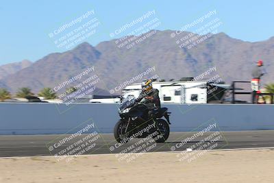 media/Nov-06-2023-Moto Forza (Mon) [[ce023d0744]]/4-Beginner Group/Session 4 (Finish Line Checker)/